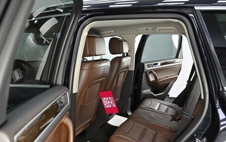 Volkswagen Touareg III, 2014 год, 2 499 000 рублей, 17 фотография