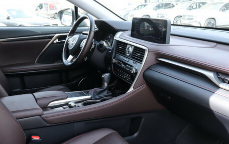 Lexus RX IV рестайлинг, 2022 год, 6 680 000 рублей, 9 фотография