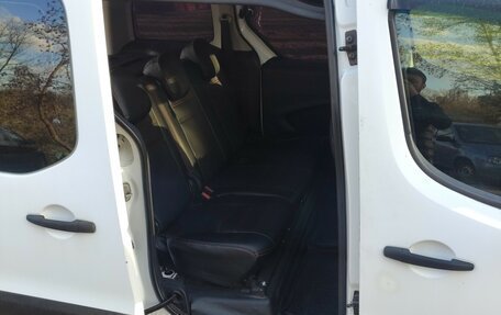 Peugeot Partner II рестайлинг 2, 2011 год, 455 000 рублей, 10 фотография