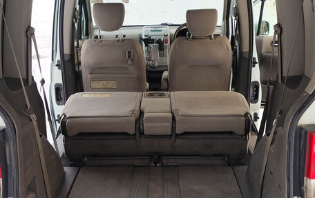 Honda Mobilio I, 2006 год, 510 000 рублей, 13 фотография