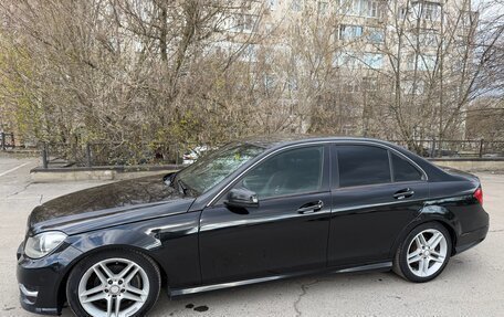 Mercedes-Benz C-Класс, 2012 год, 1 400 000 рублей, 2 фотография