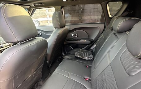 KIA Soul II рестайлинг, 2014 год, 1 460 000 рублей, 8 фотография