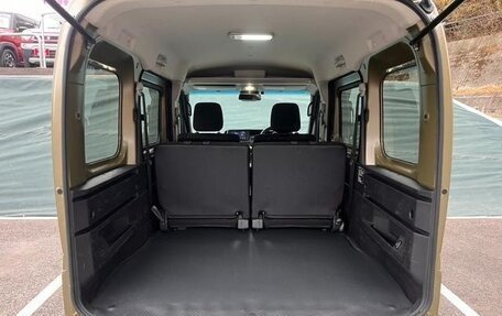 Daihatsu Atrai, 2022 год, 1 080 000 рублей, 29 фотография