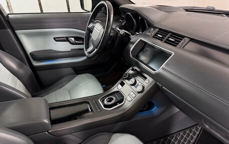 Land Rover Range Rover Evoque I, 2017 год, 2 800 000 рублей, 9 фотография