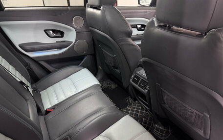 Land Rover Range Rover Evoque I, 2017 год, 2 800 000 рублей, 20 фотография