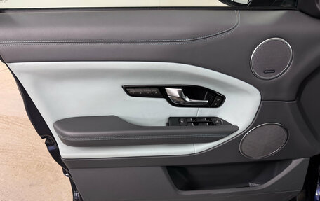 Land Rover Range Rover Evoque I, 2017 год, 2 800 000 рублей, 22 фотография