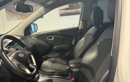 Hyundai ix35 I рестайлинг, 2011 год, 1 410 000 рублей, 24 фотография