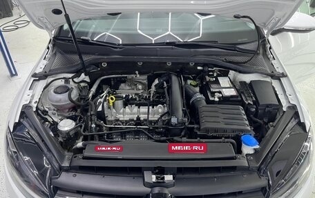 Volkswagen Golf VII, 2020 год, 1 850 000 рублей, 12 фотография