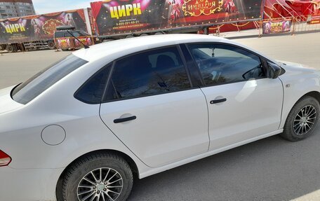 Volkswagen Polo VI (EU Market), 2013 год, 750 000 рублей, 5 фотография