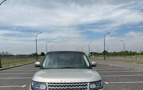 Land Rover Range Rover IV рестайлинг, 2013 год, 3 200 000 рублей, 3 фотография