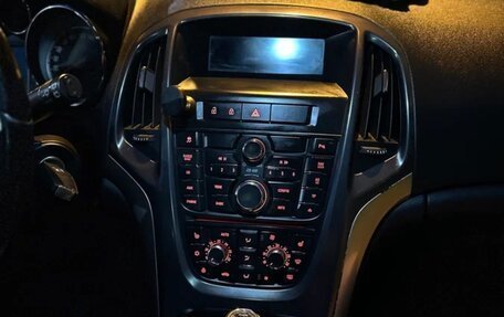 Opel Astra J, 2012 год, 620 000 рублей, 4 фотография