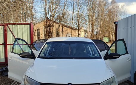 Volkswagen Jetta VI, 2014 год, 900 000 рублей, 3 фотография