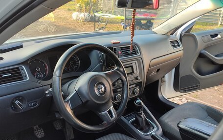 Volkswagen Jetta VI, 2014 год, 900 000 рублей, 8 фотография