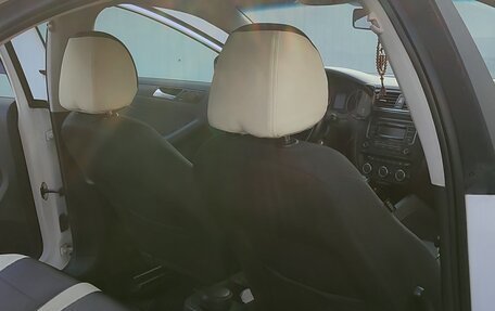 Volkswagen Jetta VI, 2014 год, 900 000 рублей, 12 фотография