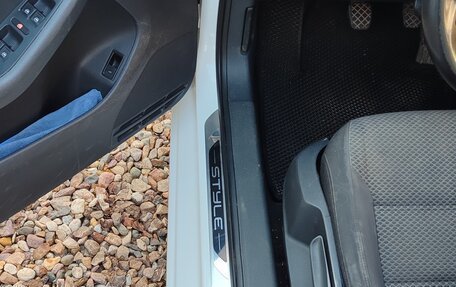 Volkswagen Jetta VI, 2014 год, 900 000 рублей, 16 фотография