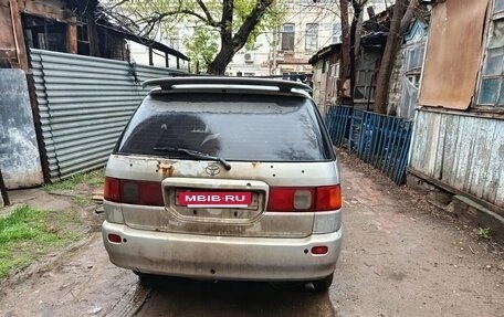 Toyota Ipsum II, 1997 год, 440 000 рублей, 5 фотография