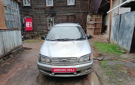 Toyota Ipsum II, 1997 год, 440 000 рублей, 8 фотография