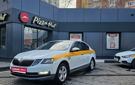 Skoda Octavia, 2018 год, 810 000 рублей, 2 фотография