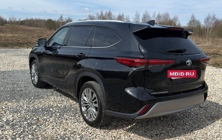 Toyota Highlander, 2025 год, 5 750 000 рублей, 7 фотография