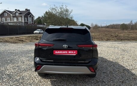 Toyota Highlander, 2025 год, 5 750 000 рублей, 2 фотография