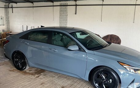 Hyundai Elantra, 2022 год, 2 100 000 рублей, 28 фотография