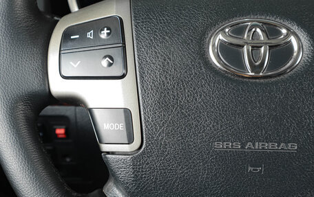 Toyota Land Cruiser 200, 2008 год, 3 349 000 рублей, 15 фотография