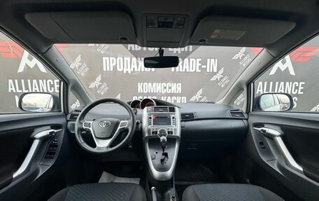 Toyota Verso I, 2012 год, 1 299 000 рублей, 11 фотография