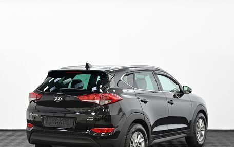 Hyundai Tucson III, 2017 год, 2 199 000 рублей, 2 фотография