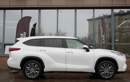 Toyota Highlander, 2025 год, 5 390 000 рублей, 8 фотография