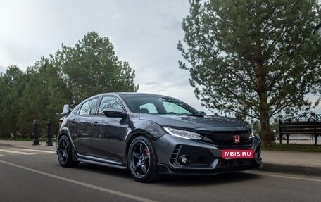 Honda Civic Type R IX, 2017 год, 4 200 000 рублей, 1 фотография