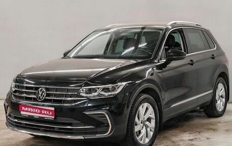 Volkswagen Tiguan II, 2020 год, 2 900 000 рублей, 1 фотография