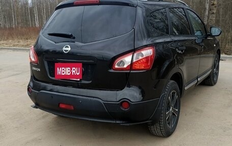 Nissan Qashqai+2 I, 2010 год, 850 000 рублей, 2 фотография