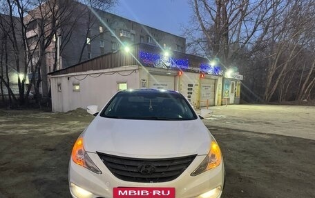 Hyundai Sonata VI, 2012 год, 1 350 000 рублей, 2 фотография