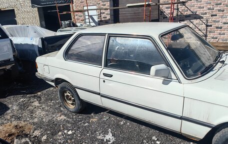 BMW 3 серия, 1983 год, 350 000 рублей, 4 фотография