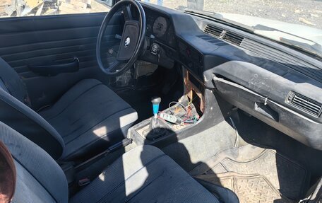 BMW 3 серия, 1983 год, 350 000 рублей, 23 фотография