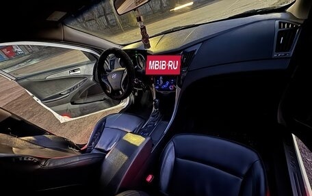 Hyundai Sonata VI, 2012 год, 1 350 000 рублей, 9 фотография