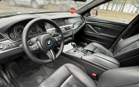 BMW 5 серия, 2012 год, 1 450 000 рублей, 7 фотография