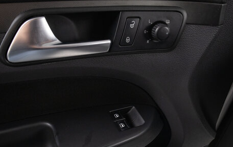 Volkswagen Touran III, 2010 год, 899 000 рублей, 14 фотография