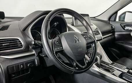 Mitsubishi Eclipse Cross, 2019 год, 1 897 000 рублей, 13 фотография