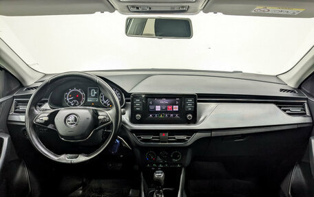 Skoda Rapid II, 2021 год, 1 255 000 рублей, 14 фотография