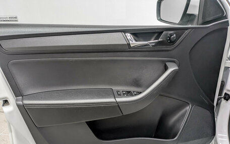 Skoda Rapid II, 2021 год, 1 255 000 рублей, 19 фотография