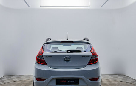 Hyundai Solaris II рестайлинг, 2014 год, 854 000 рублей, 4 фотография