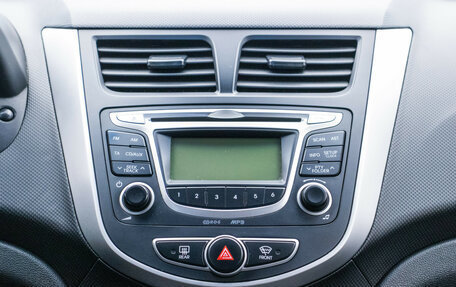 Hyundai Solaris II рестайлинг, 2014 год, 854 000 рублей, 14 фотография