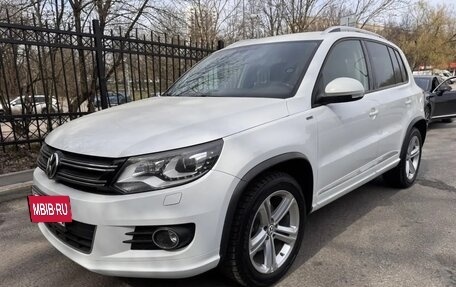 Volkswagen Tiguan I, 2016 год, 2 350 000 рублей, 5 фотография
