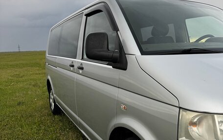 Volkswagen Caravelle T5, 2008 год, 1 499 999 рублей, 4 фотография