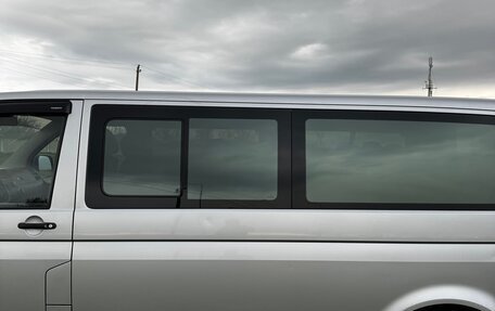 Volkswagen Caravelle T5, 2008 год, 1 499 999 рублей, 14 фотография