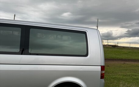 Volkswagen Caravelle T5, 2008 год, 1 499 999 рублей, 13 фотография