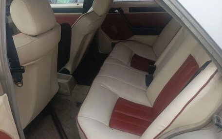 Mercedes-Benz W124, 1987 год, 200 000 рублей, 7 фотография