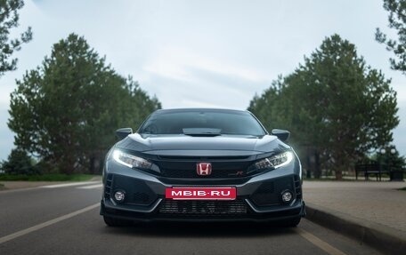 Honda Civic Type R IX, 2017 год, 4 200 000 рублей, 2 фотография