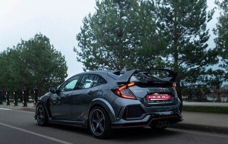 Honda Civic Type R IX, 2017 год, 4 200 000 рублей, 8 фотография